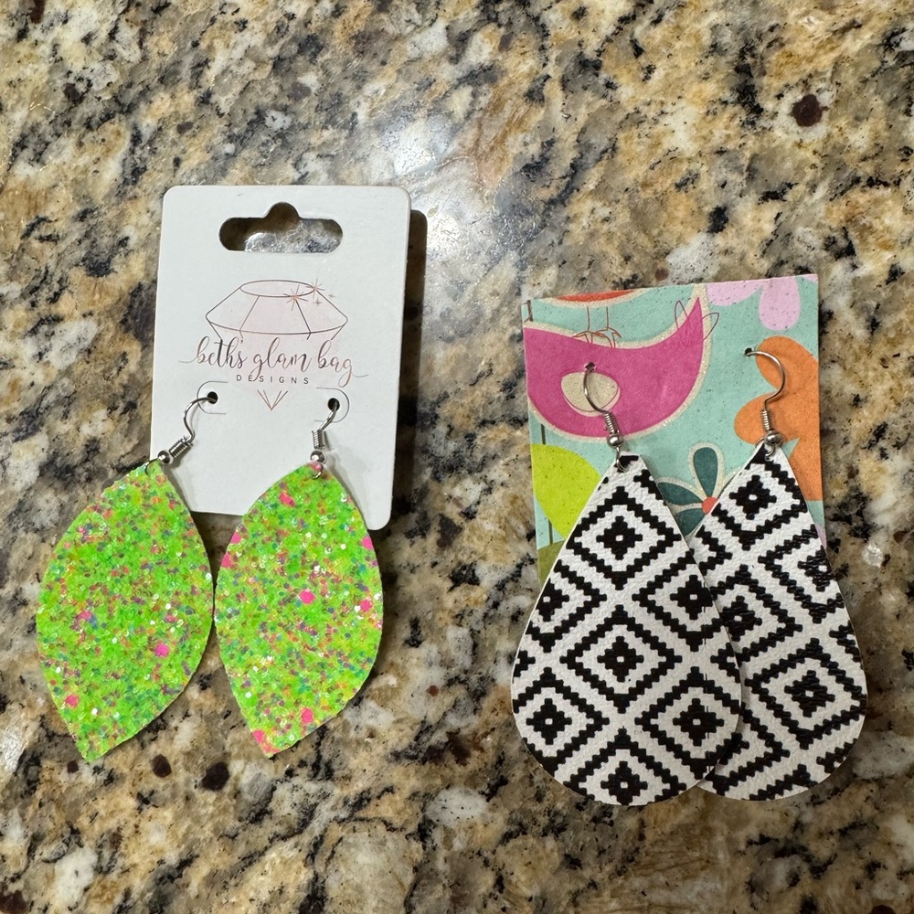 Handmade lightweight Green Glitter and Black White Pattern Earrings Set